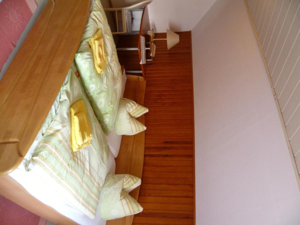 Hotel Rotbuche Westoverledingen الغرفة الصورة